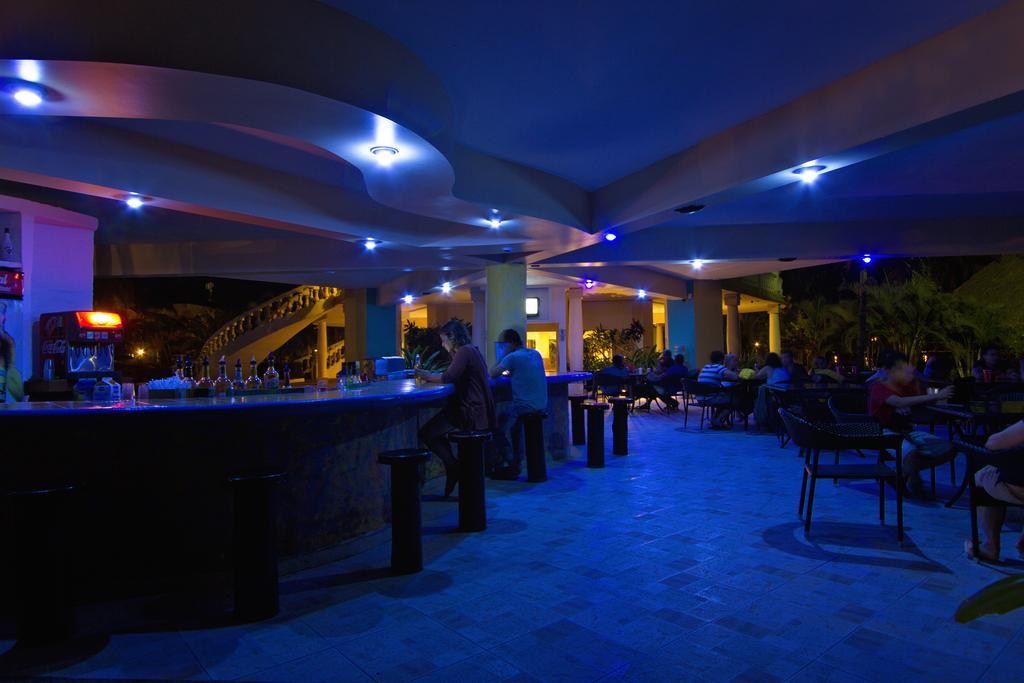 Hotel Palma Real Sambo Creek Exteriér fotografie